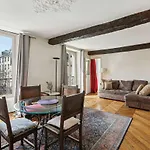Place Contrescarpe 2 Bedroom Flat